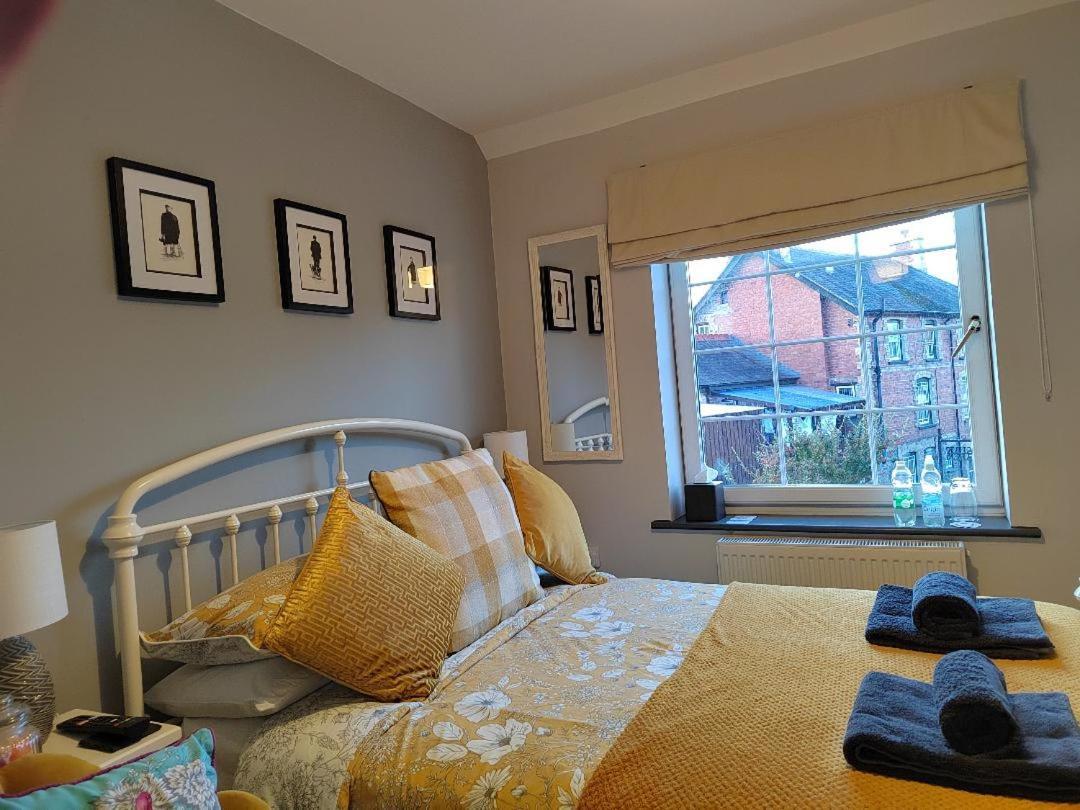 Rooms By The River At Glan Aber Cynwyd Exterior photo